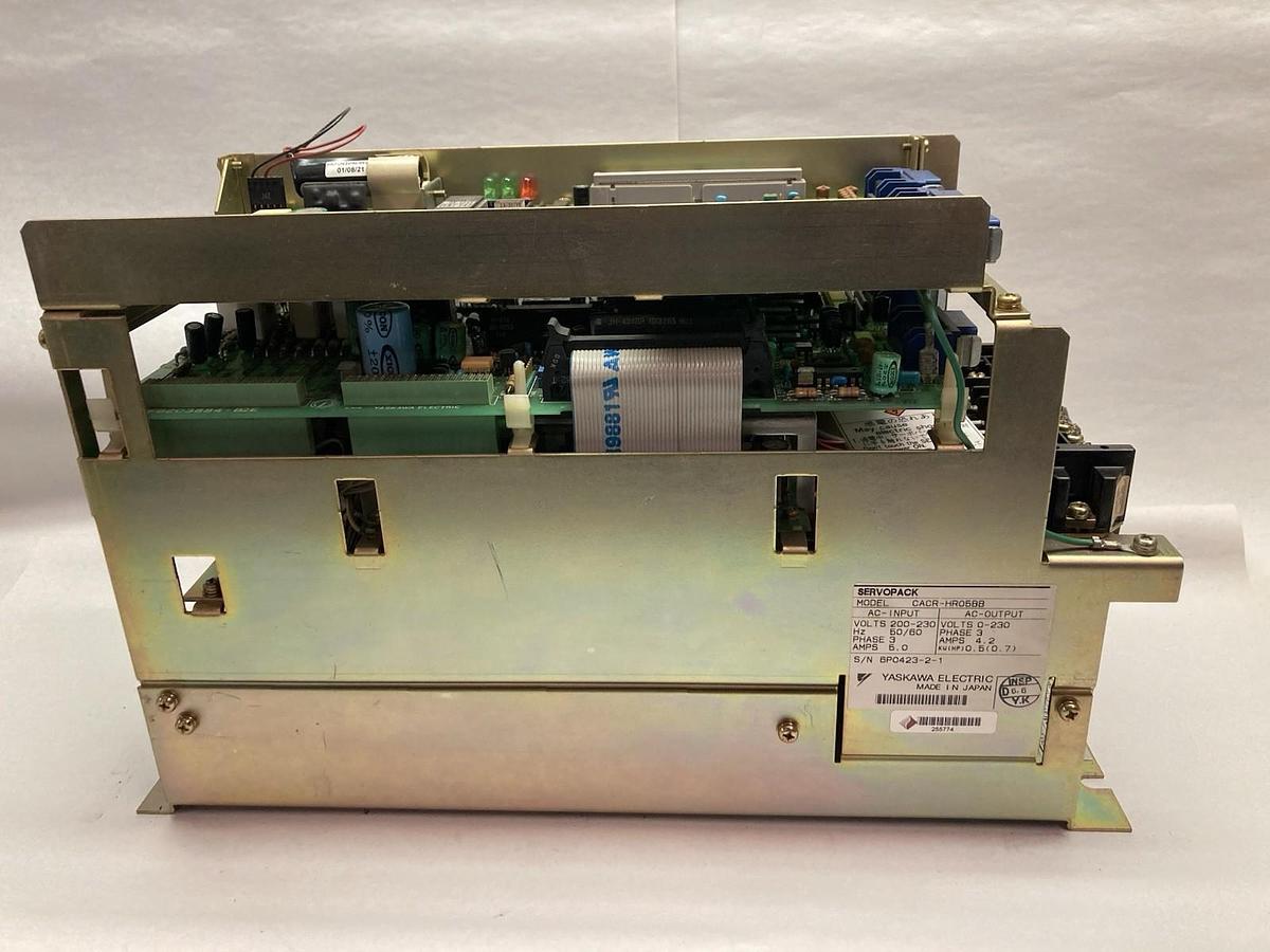 Yaskawa Electric,Model CACR-HR05BB,3-Phase Servopack 200-230V 50/60Hz