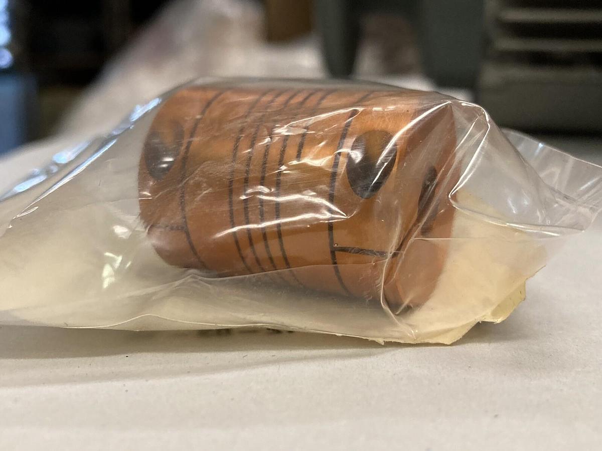 Used Lovejoy,EC112 685144 56652,Motion Control Coupling 3/8 INCH X 3/8 INCH