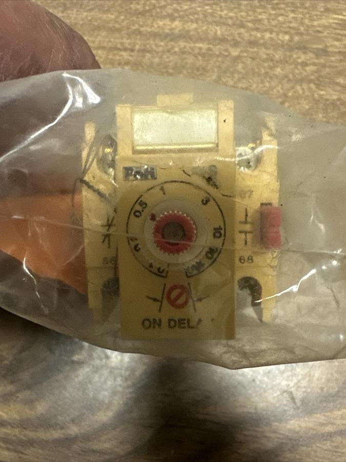 P&H,79Q1050D8,Time Delay Relay