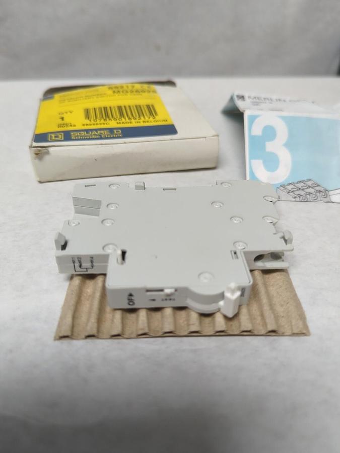 SQUARE D,MG26925,AUXILIARY SWITCH FOR C60N NOS