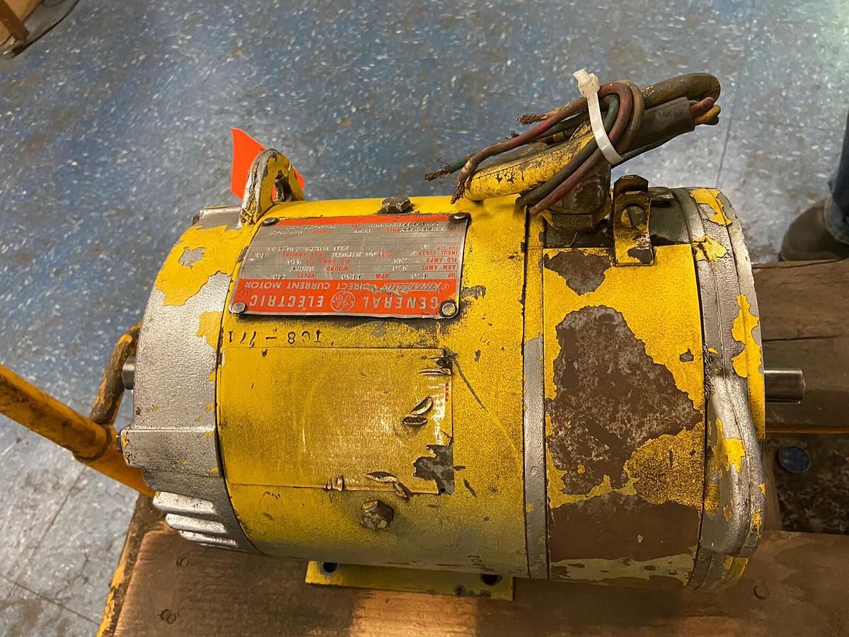 Used General Electric,CDL182ATY,DC Motor 1Hp 1150RPM 240VDC