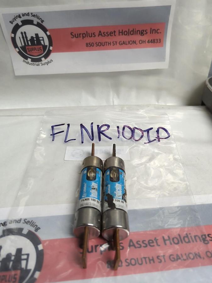 Used LITTELFUSE,FLNR100ID,INDICATOR 100 AMP FUSE LOT OF 2 PRE-OWNED