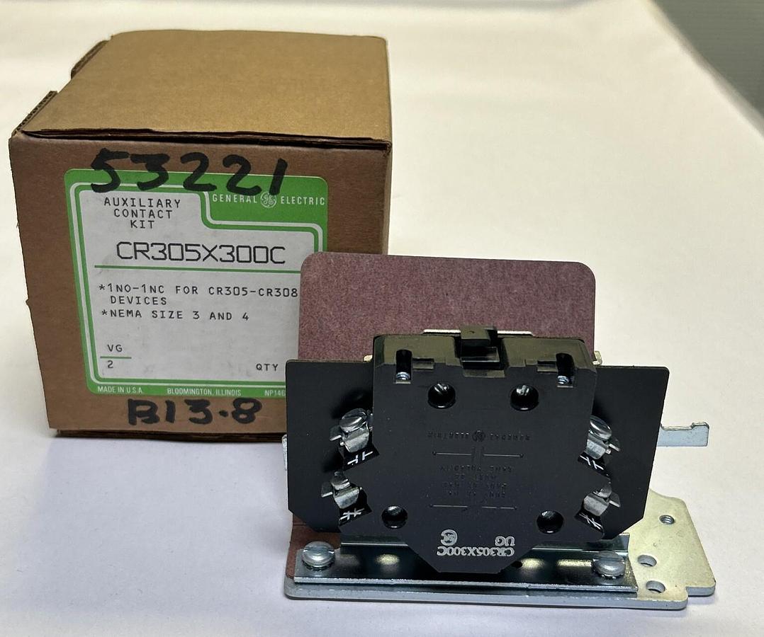 Used GENERAL ELECTRIC,CR305X300C,AUXILIARY CONTACT BLOCK NEW