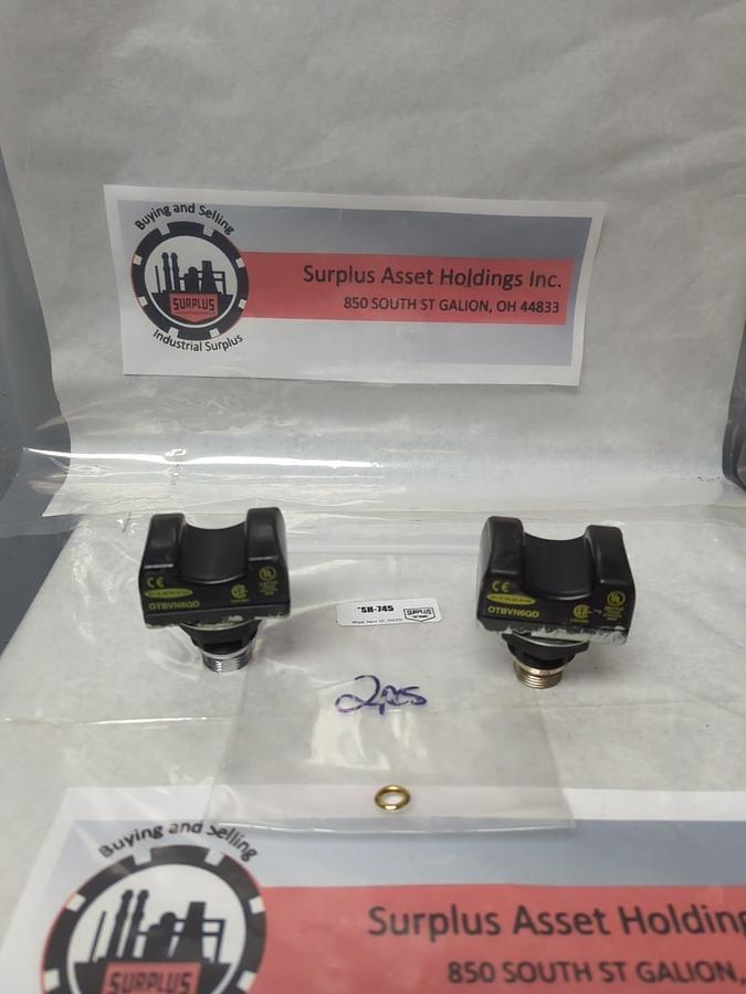 Used BANNER,OTBVN6QD,TOUCH BUTTON LOT OF 2 PRE-OWNED