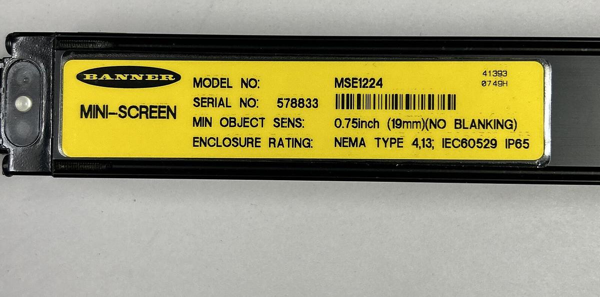 BANNER,MSE1224,LIGHT CURTAIN EMITTER NEW