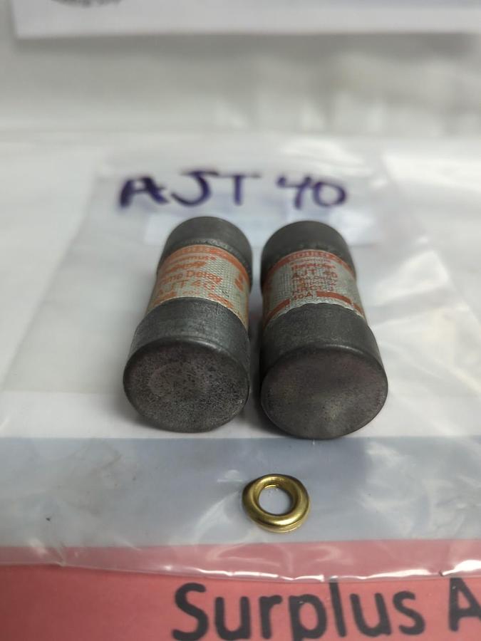 Used GOULD SHAWMUT,AJT-40,AMP-TRAP 40 AMP FUSE LOT OF 2 PRE-OWNED