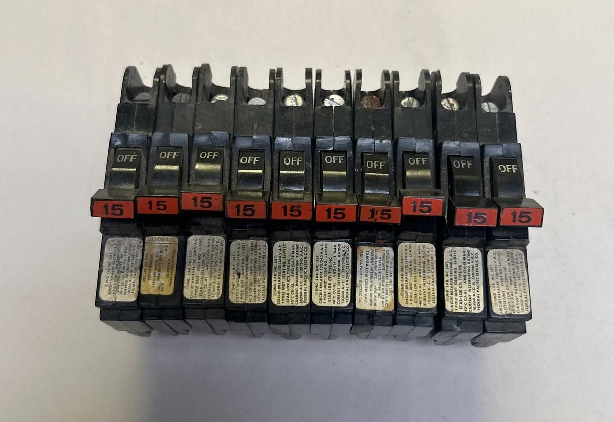 Used FEDERAL PACIFIC,NC115,CIRCUIT BREAKER 15A 120/240V 1P LOT OF 10