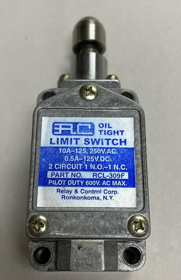 Used Relay and Control,RCL-309F,Oiltight Limit Switch NOS