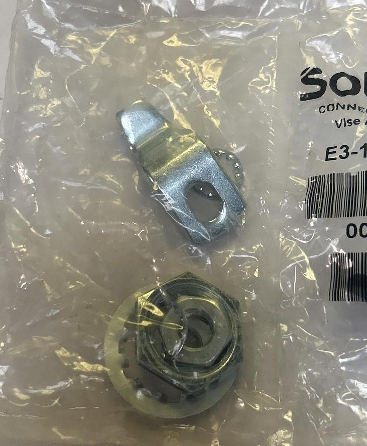 SOUTHCO,E3-11-15,VISE ACTION HAND OPERATED COMPRESSION LATCH W/ T-HANDLE HEAD