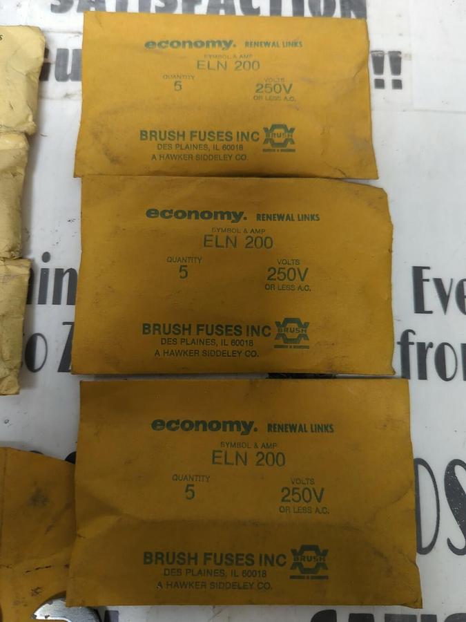 ECONOMY,ELN 200,RENEWAL FUSE LINKS LOT OF 33 NOS