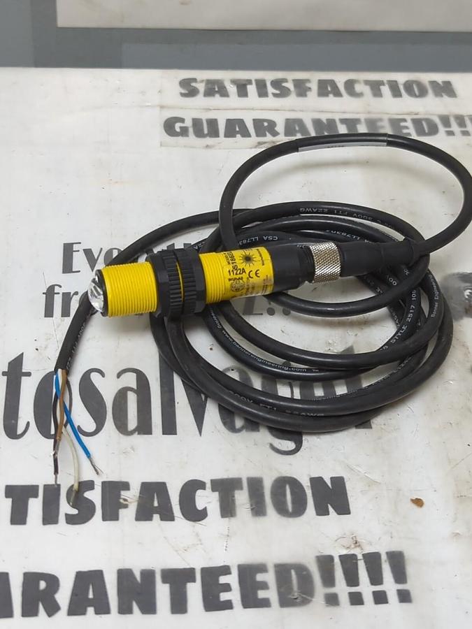 BANNER,S186ELDG,LASER EMITTER W/ MQDC-406 CABLE NOS