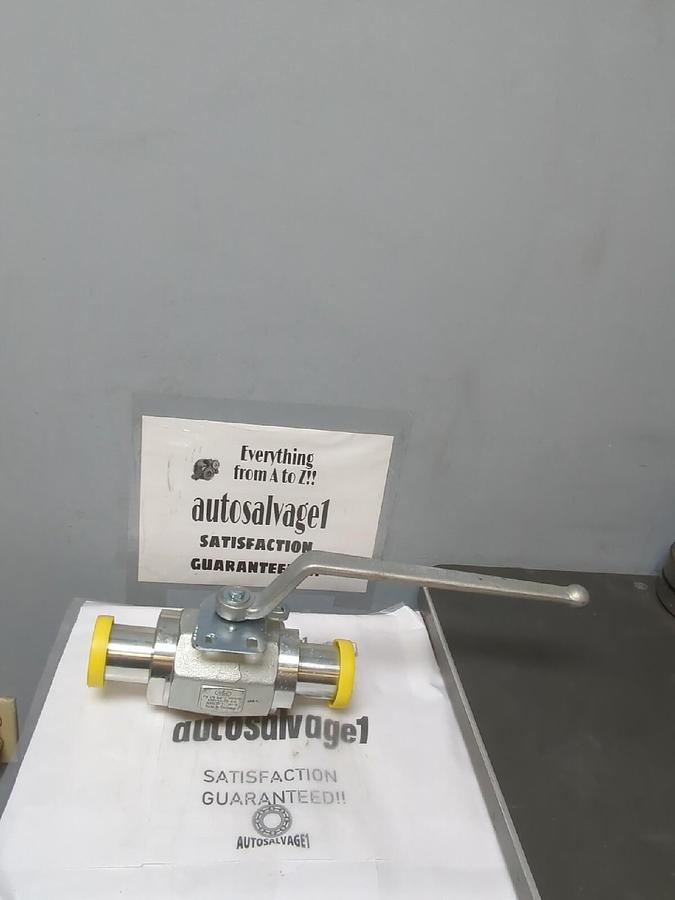 HYDAC,KHM-40-F3-1114, 3000 PSI 1-1/2 IN BALL VALVE W/HANDLE NOS