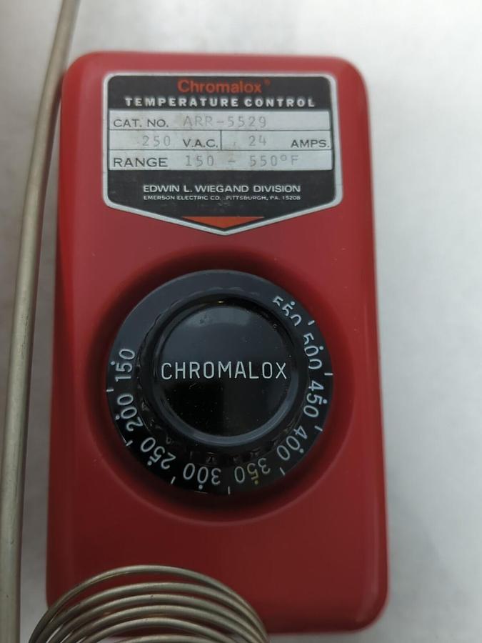 CHROMALOX,ARR-5529,TEMPERATURE CONTROL 250 VAC 24 AMP 150-550° F NOS