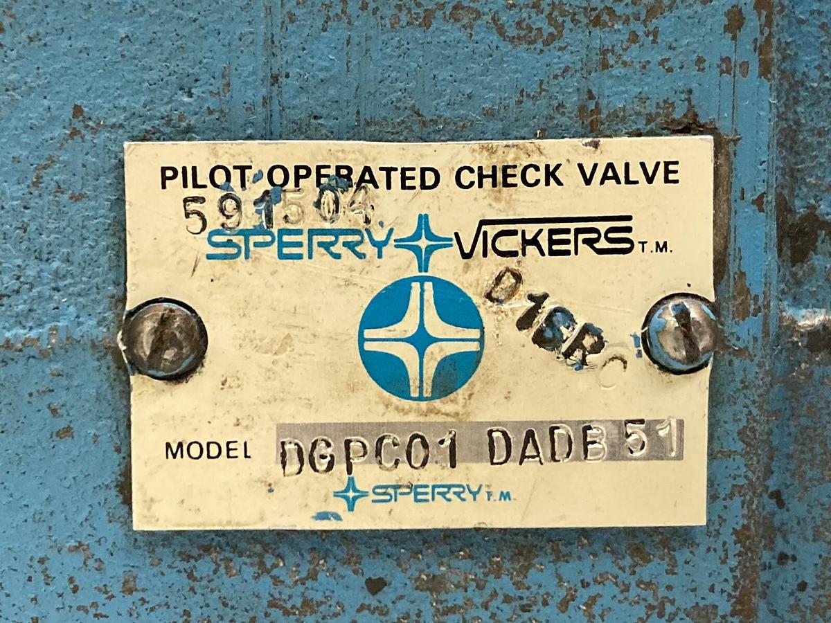 Used Sperry Vickers,DGPC01 DADB 51,Pilot Operated Check Valve