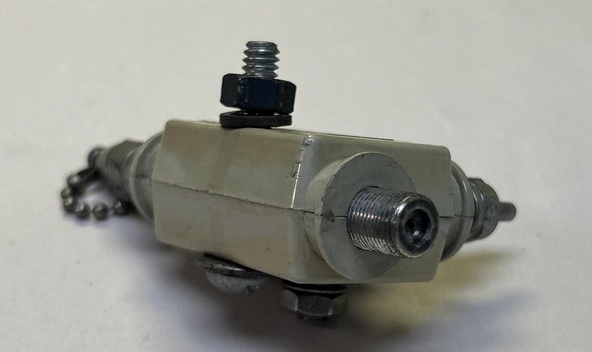 Used RELCOM,CBT22100T,4-PORT TAP