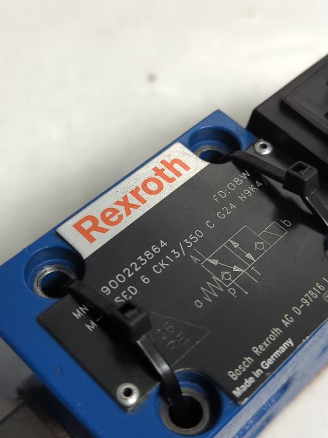 REXROTH,R900223864,DIRECTIONAL CONTROL VALVE M-3 SED6 CK13/350 C G24 N9K4/P NOS