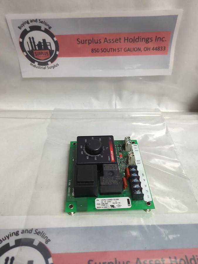 Used WATLOW,147E-1602-3100,TYPE J TEMPERATURE CONTROLLER 120VAC 50/60HZ PRE-OWNED