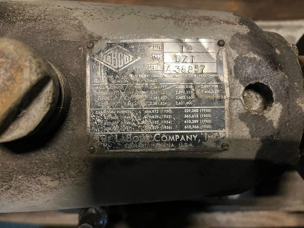 Used LABOUR,SIZE 14,SS 1.5"X2" CENTRIFUGAL PUMP TYPE DZT 5HP 1750RPM 3PH