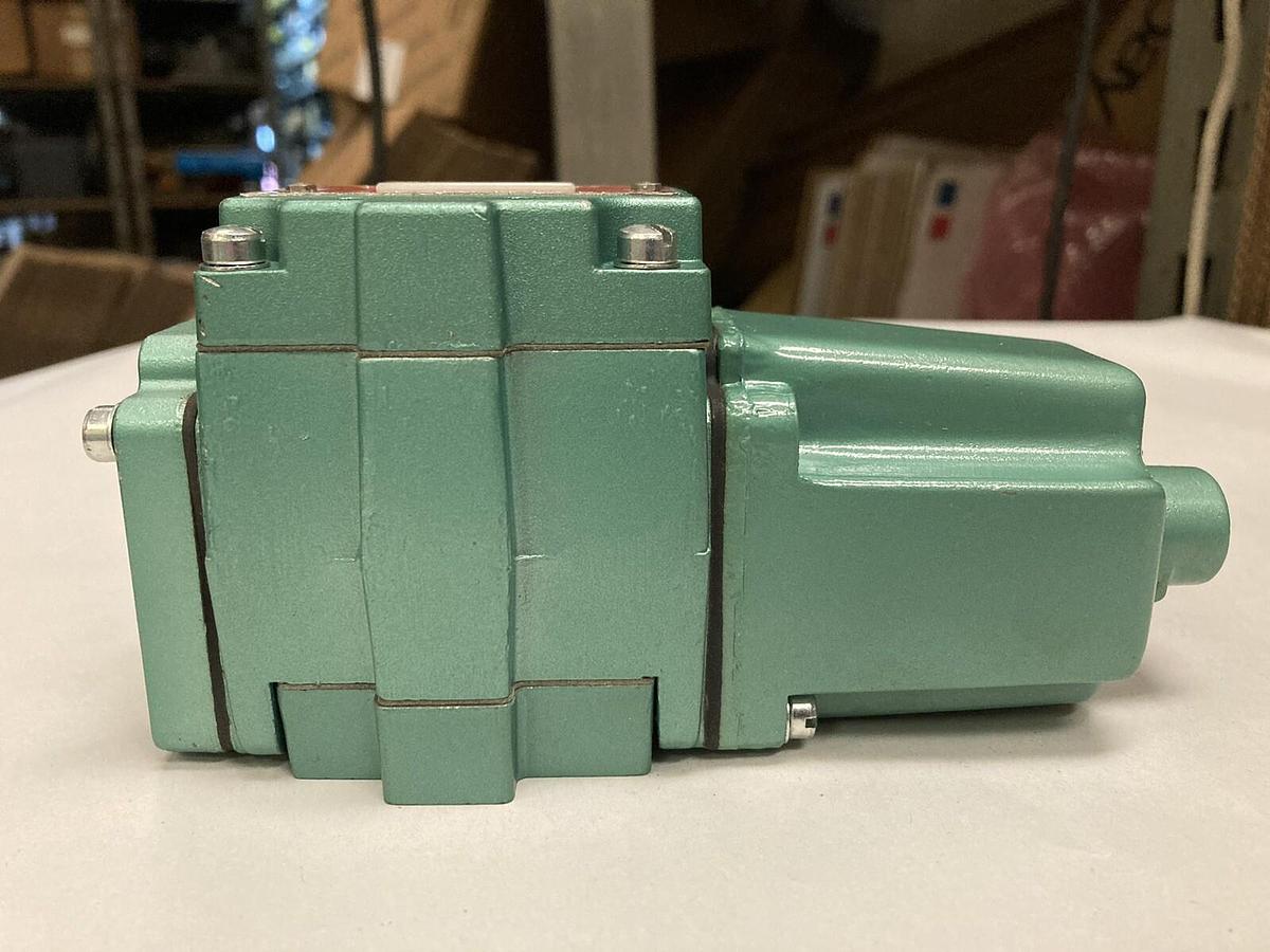 Used Numatics,12SAD4-KA000-30,Solenoid Valve