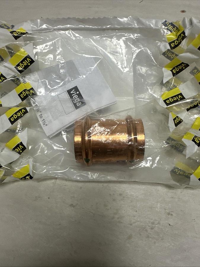 Used ProPress,78062,1-1/4"x1-1/4" Coupling with Stop