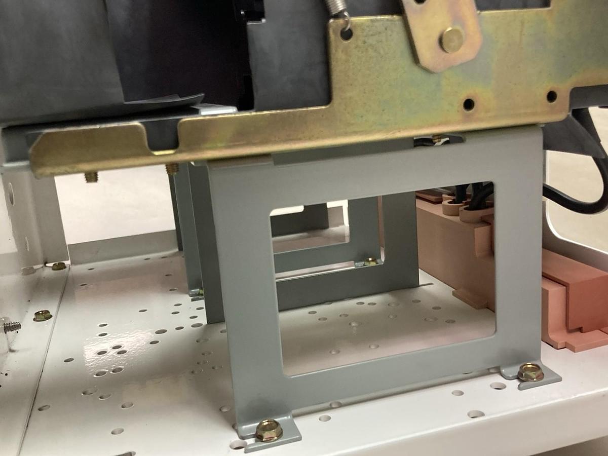 Used GE,E33752,Evolution 30A FDRFUSW Dual FUSED Disconnect MCC Bucket 60Hz 480V