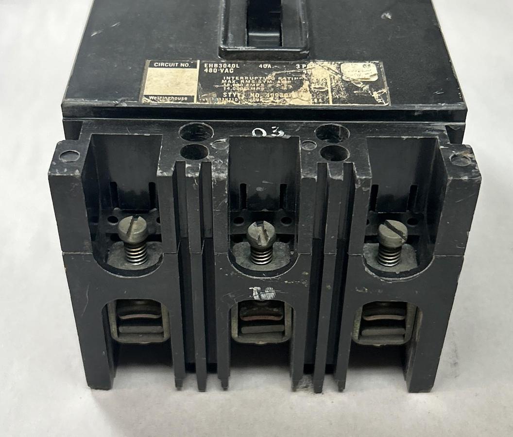 Used WESTINGHOUSE,EHB3040L,CIRCUIT BREAKER 40A 480V 3P