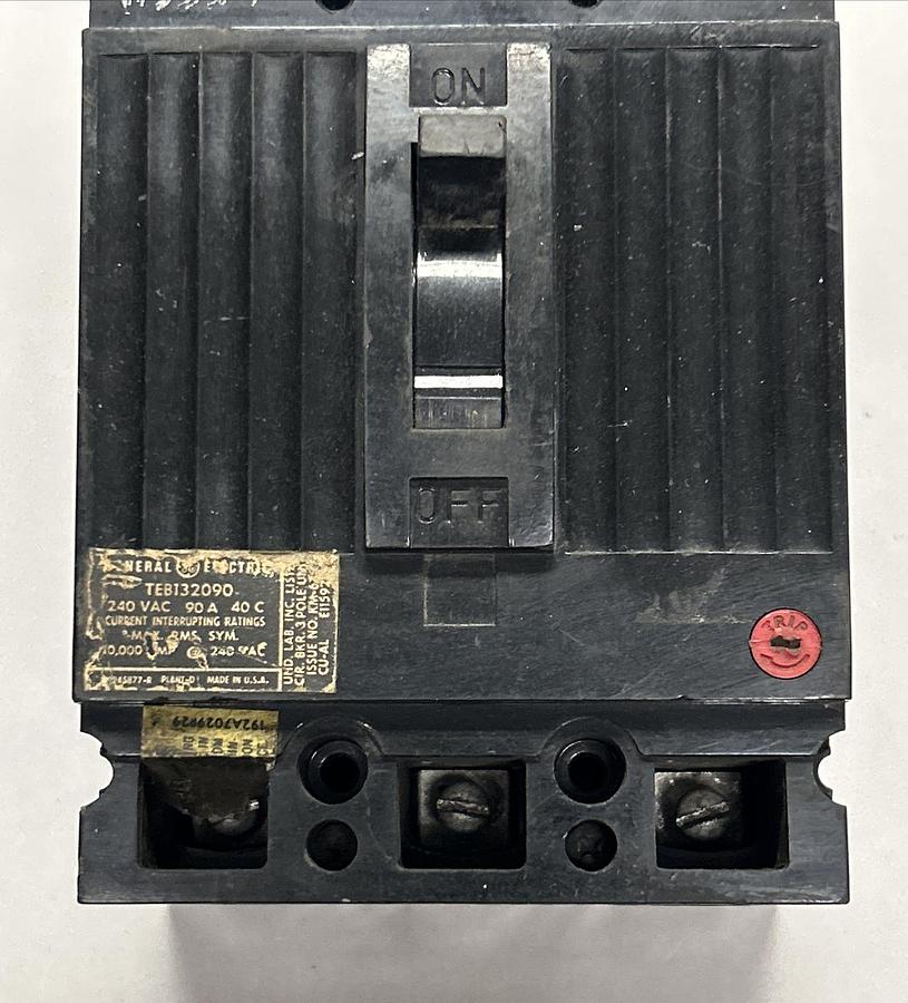 Used GENERAL ELECTRIC,TEB132090,CIRCUIT BREAKER 90A 240V 3P