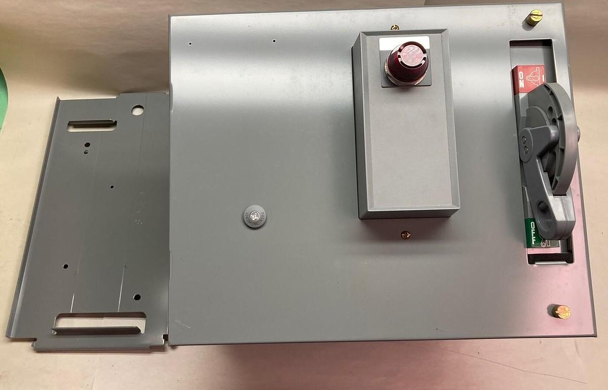 Allen-Bradley,2100 2112B,Size 1 MCC 12 INCH Starter Bucket