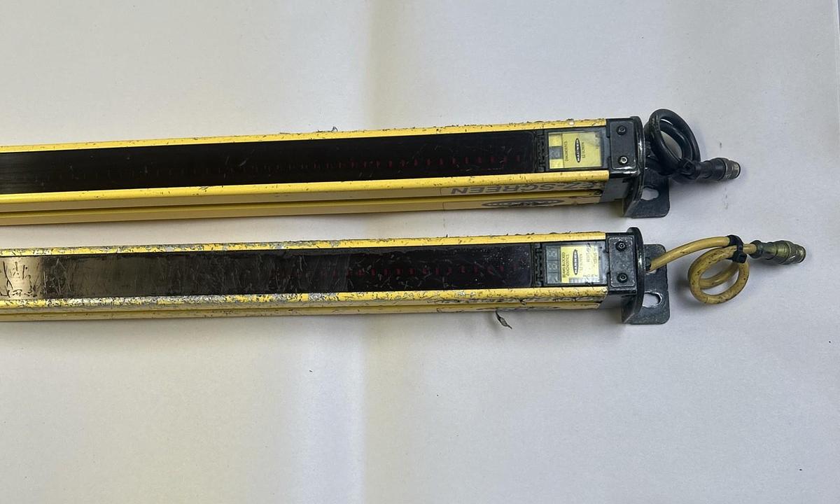 Used BANNER,SLSCE14-600P8/SLSCR14-600P8,LIGHT CURTAIN RECEIVER & TRANSMITTER SET