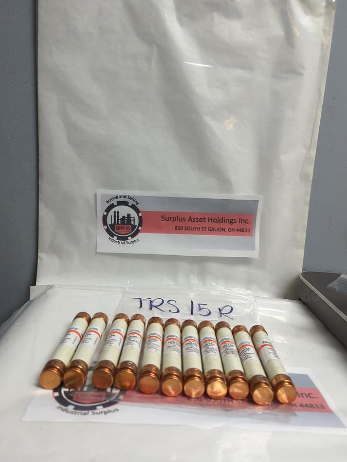 Used FERRAZ SHAWMUT,TRS-15R,TRI-ONIC 15 AMP FUSE LOT OF 11 PRE-OWNED