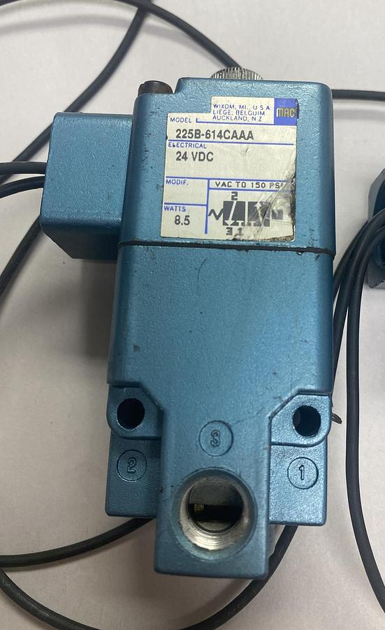 Used Mac,225B-614CAAA,Solenoid Valve Lot Of 2