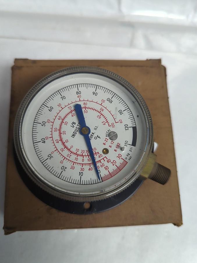 J/B INDUSTRIES,ACL-454-10-1,PRESSURE GAUGE -30-120 PSI NOS