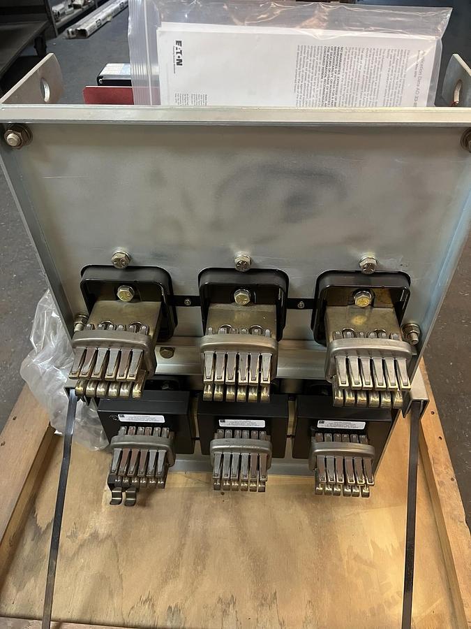 Used WESTINGHOUSE,DB-50,AIR CIRCUIT BREAKER 1600A EATON DIGITRIP RMS TRIP UNIT