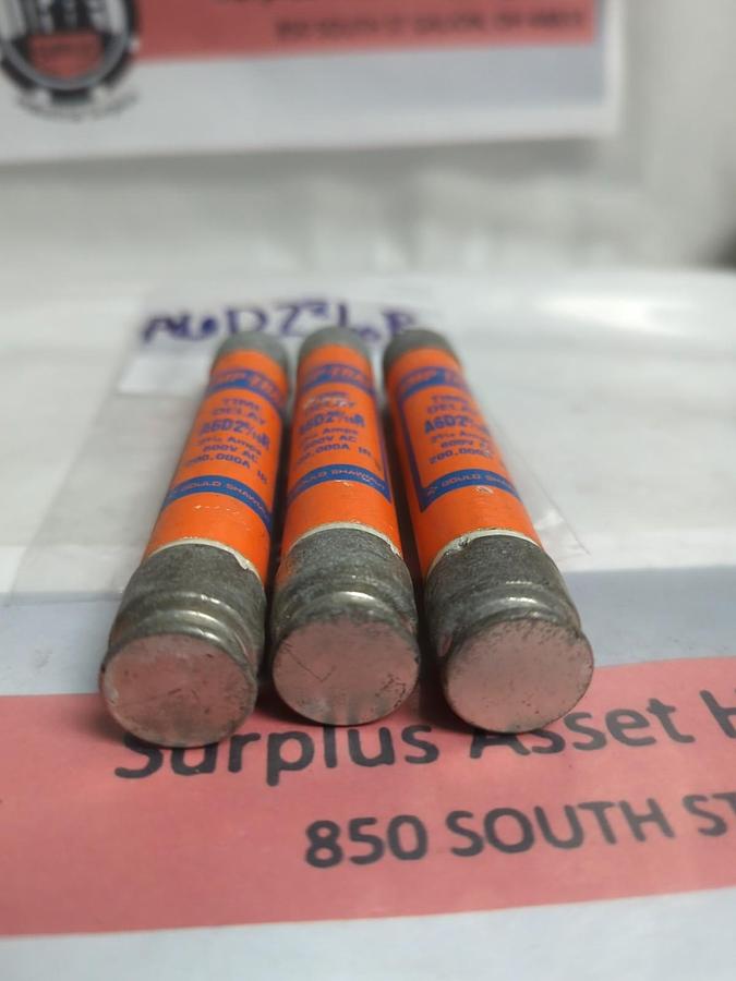 Used FERRAZ SHAWMUT,A6D2-8/10R,AMP-TRAP 2-8/10 AMP FUSE LOT OF 3 PRE-OWNED