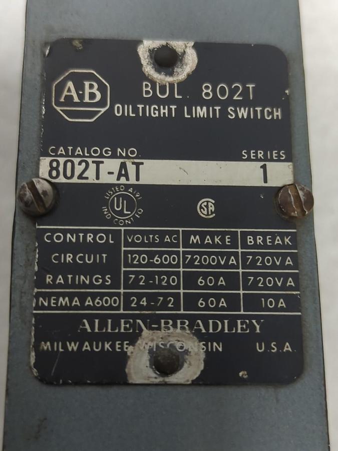 Used ALLEN BRADLEY,802T-AT,OIL TIGHT LIMIT SWITCH BASE SERIES 1 PRE-OWNED