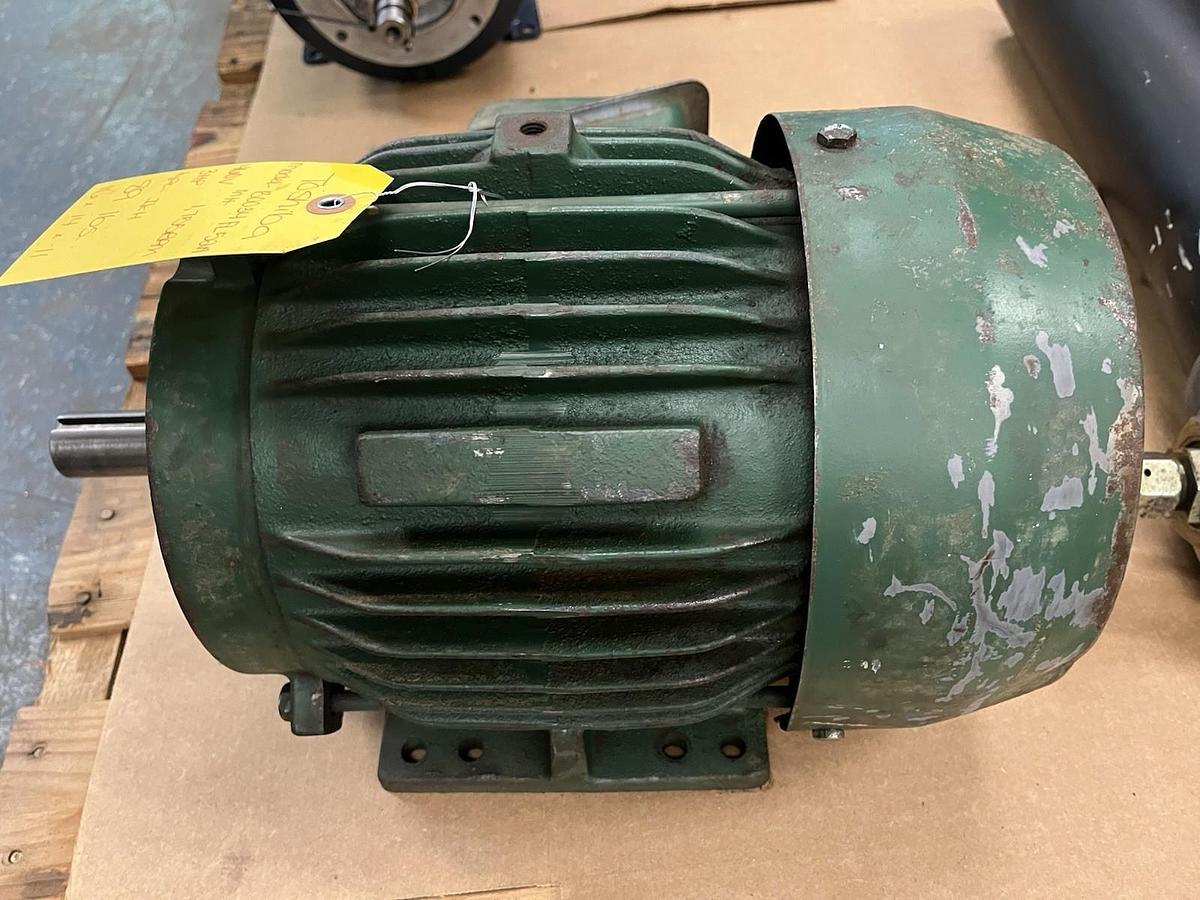 Used TOSHIBA,B0034FLF2AMH03,EQP III MOTOR 3HP IKH 182T 1755RPM 3PH