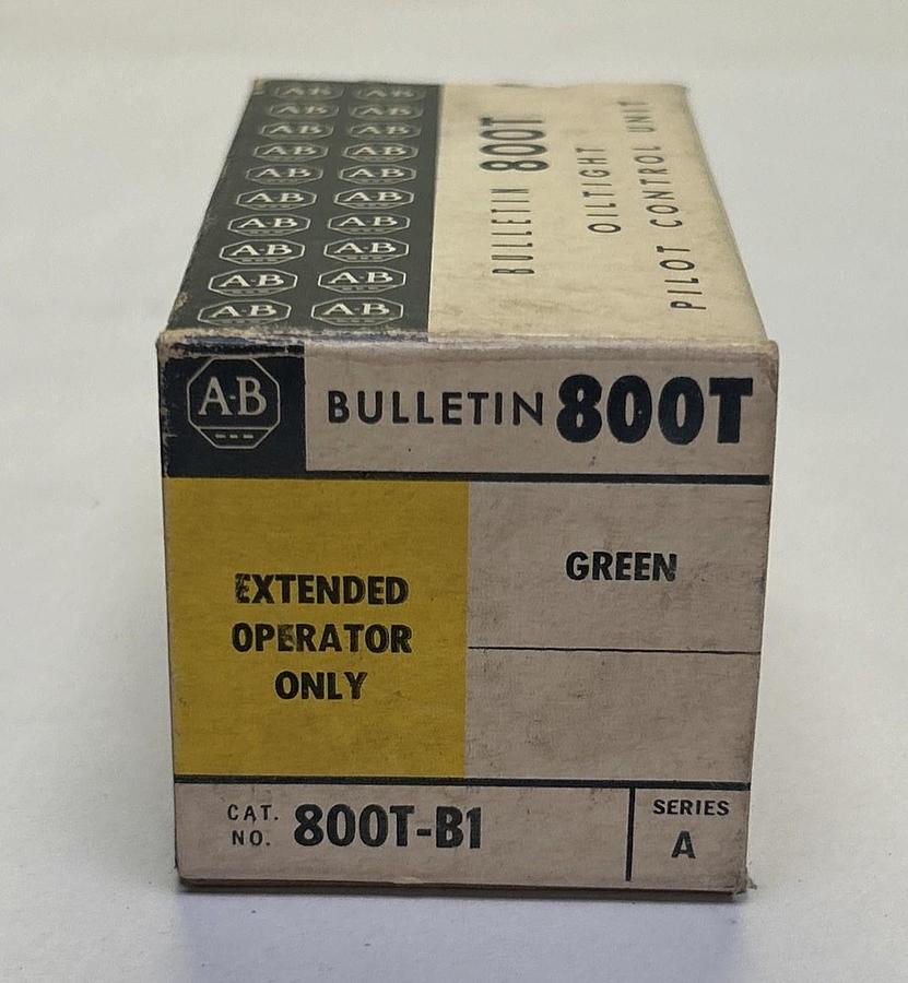ALLEN BRADLEY,800T-B1,GREEN PUSH BUTTON NOS