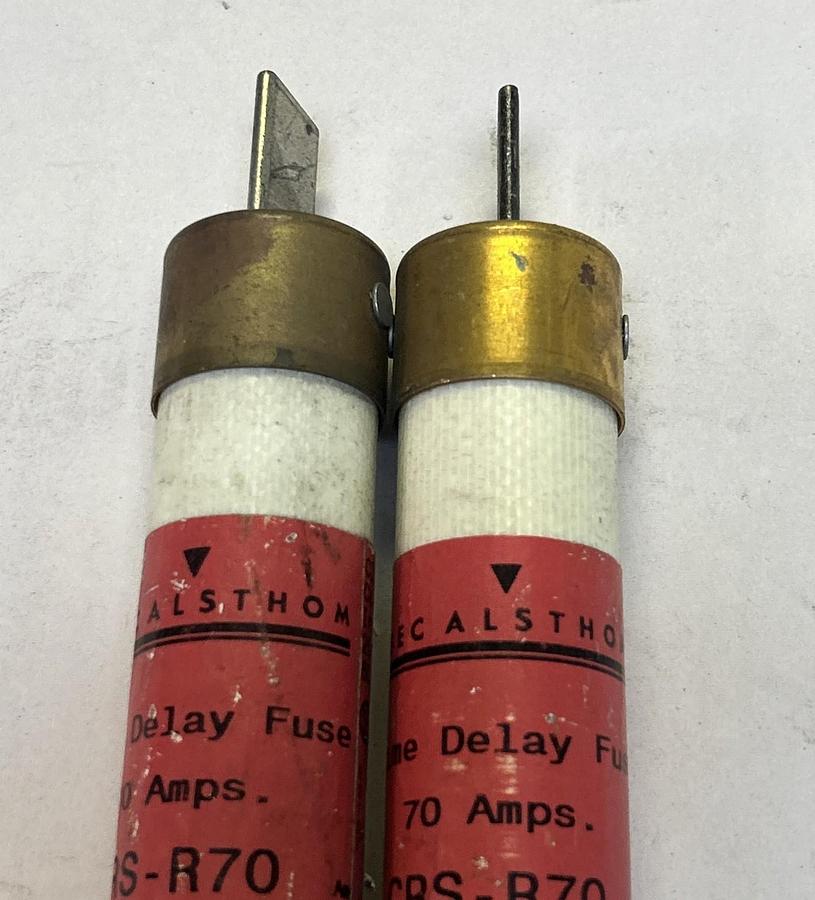 Used GEC ALSTHOM,CRS-R70,TIME DELAY FUSE 70A 600V LOT OF 2