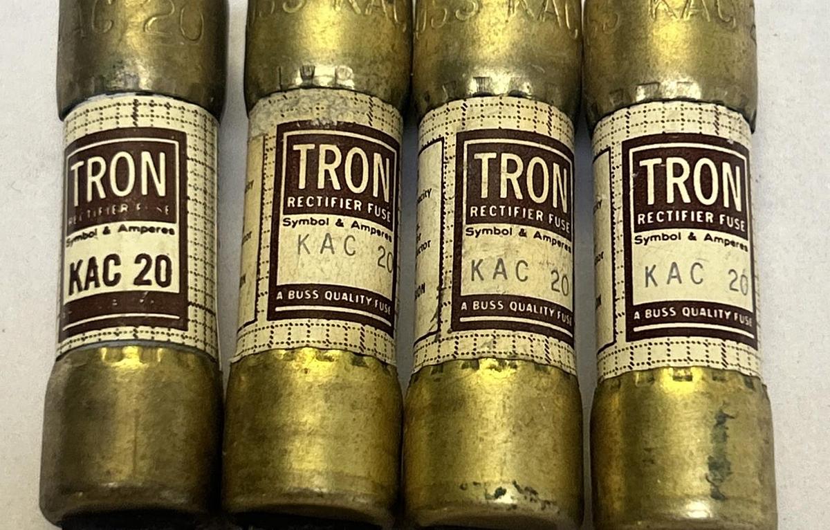 Used BUSSMANN,KAC20,TRON FUSE 20A 600V LOT OF 4