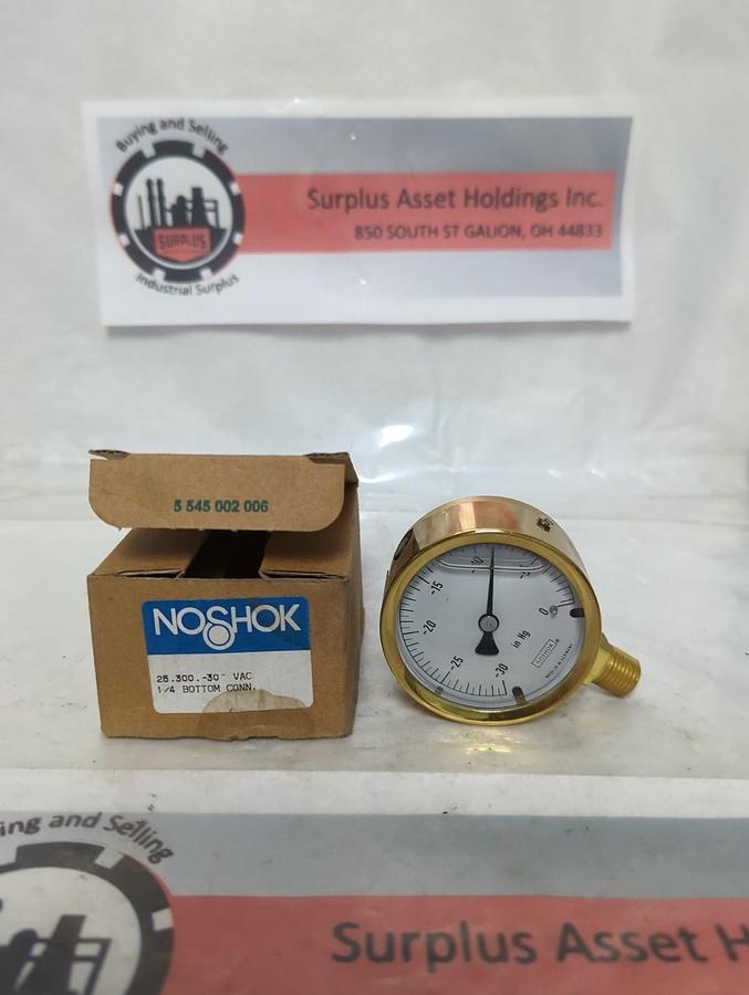 NOSHOK,25.3000.-30,VAC PRESSURE GAUGE 1/4 INCH BOTTOM CONNECTION -30-0 IN HG NOS