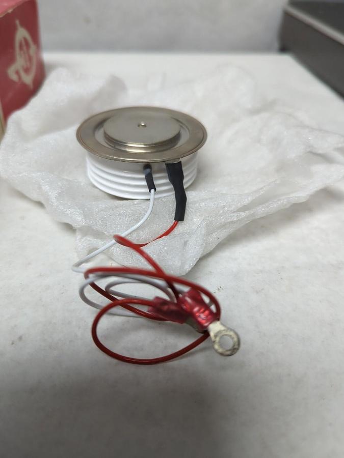 NATIONAL ELECTRONICS,NL-C448PB,FAST TURN-OFF POWEREX THYRISTOR 700 A 1200V NOS