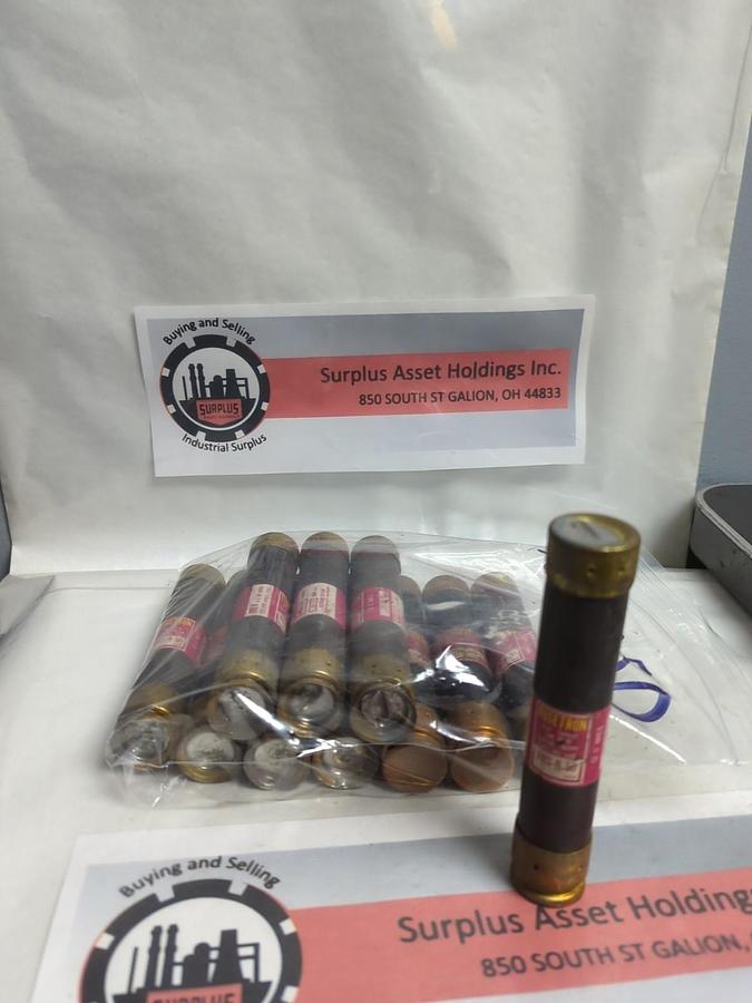 Used COOPER BUSSMANN,FRS-R-50,FUSETRON FUSE 50 AMP LOT OF 11 PRE-OWNED