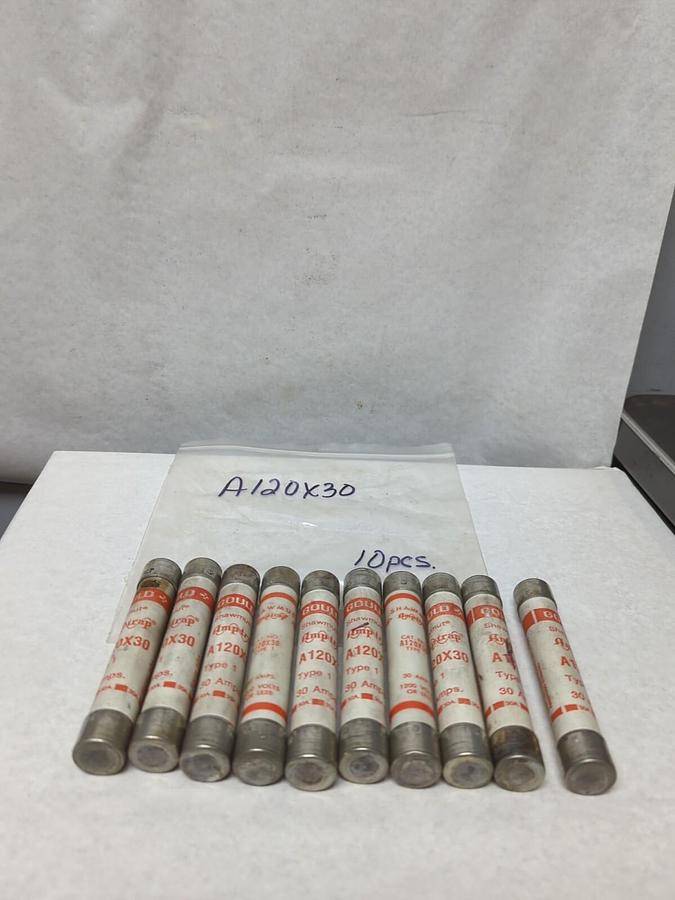 Used GOULD SHAWMUT,A120X30,AMP-TRAP 30 AMP FUSE LOT OF 10 PRE-OWNED