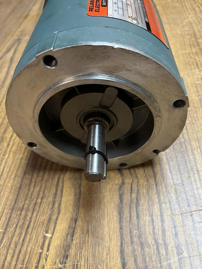RELIANCE,P56H1338Z,AC MOTOR 1/2HP 3PH 1725RPM FR56C
