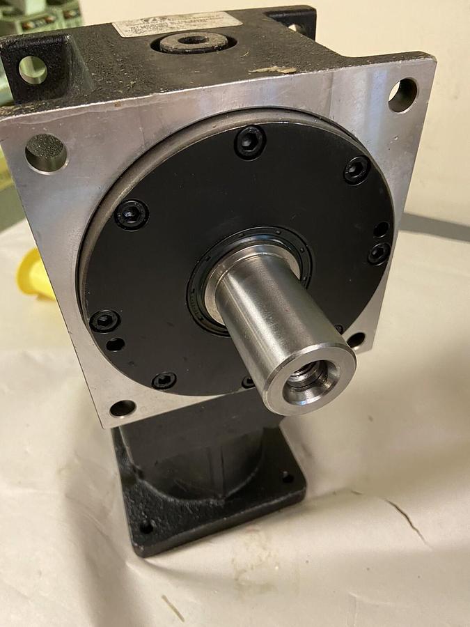 ZF,WT140,Gear Reducer Ratio 6 Shaft 1-1/4 INCH