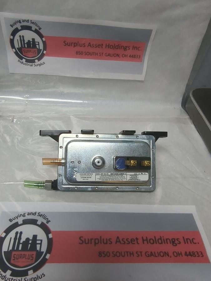 CLEVELAND CONTROLS,DDP-109-210,AIR FLOW SWITCH NOS