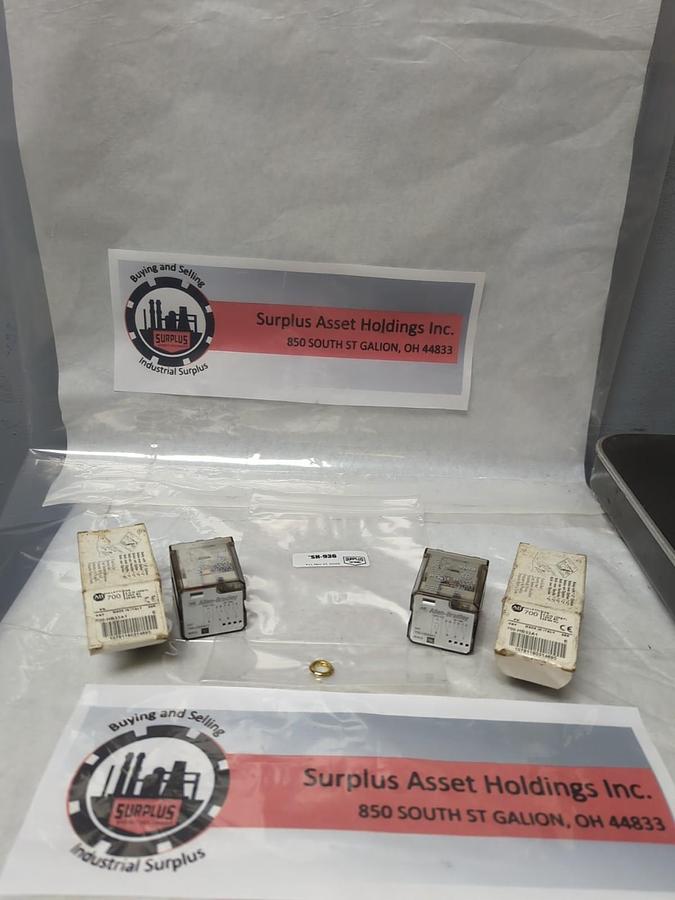 ALLEN BRADLEY,700-HB33A1,RELAY SERIES E 120VAC 50/60HZ LOT OF 2 NOS