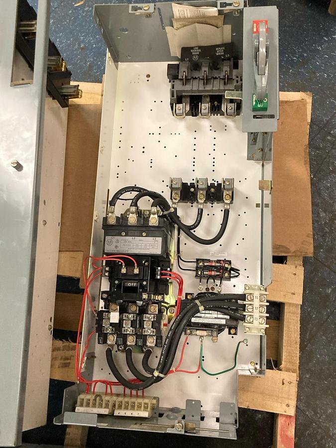 Used Allen-Bradley,2112B,Size 3 32 INCH Fused MCC Starter Feeder Bucket 480V 60Hz