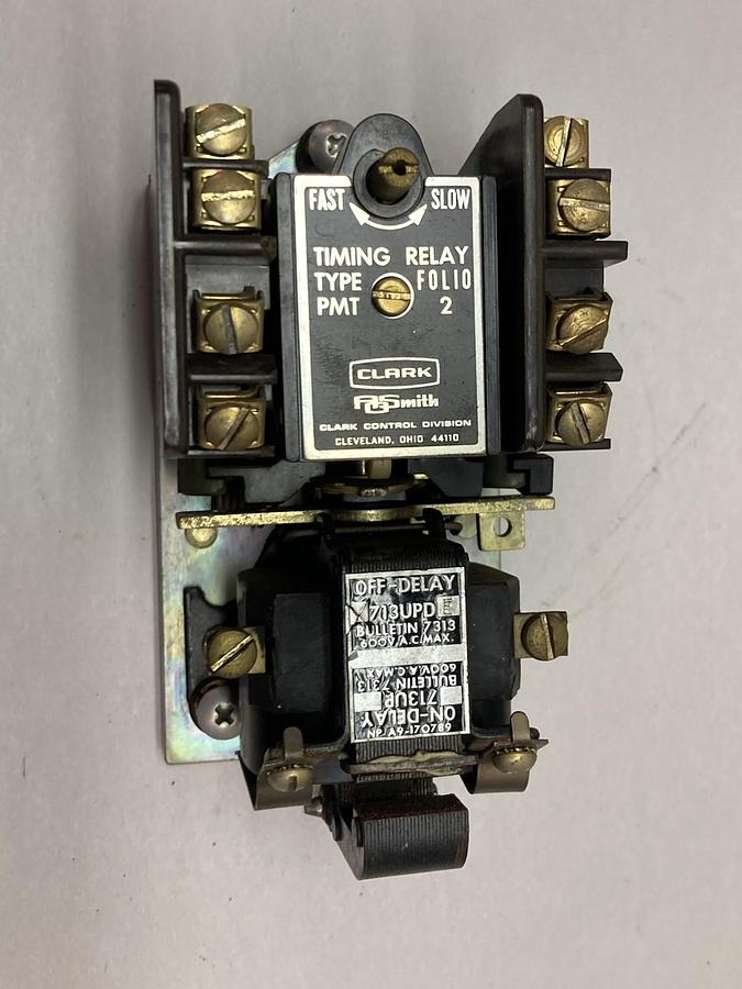 Used Joslyn Clark,713UPE,Pneumatic Timing Relay 110-120Vac Type PMT