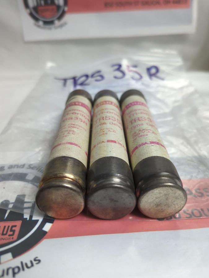 Used GOULD SHAWMUT,TRS35R,TRI-ONIC 35 AMP FUSE LOT OF 3 PRE-OWNED
